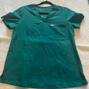 Figs Scrub Set in Hunter Green